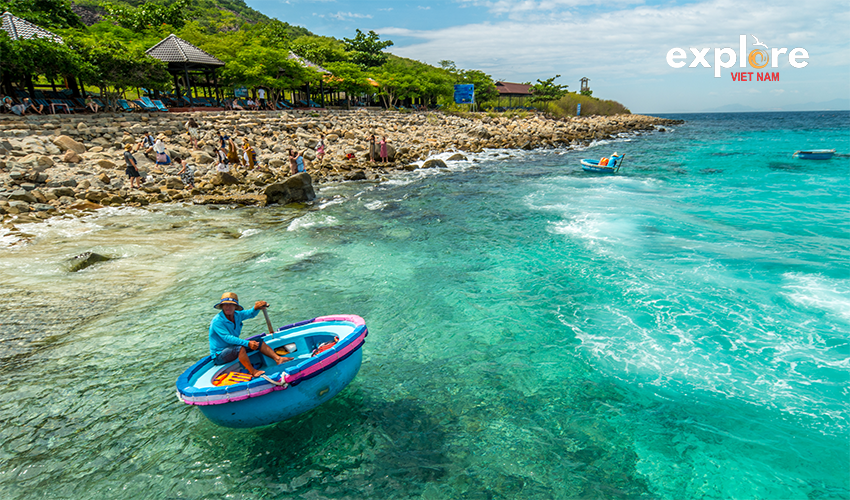 Hue-to-saigon-nha-trang